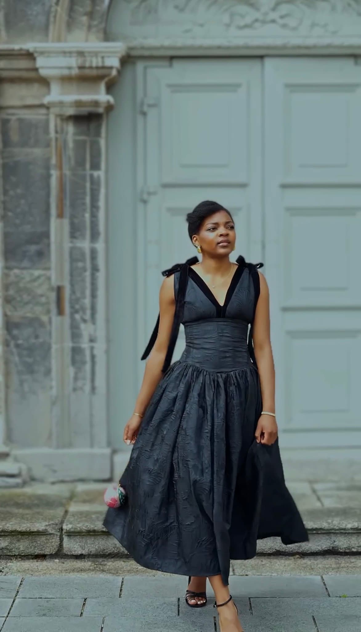 Lois | | Made to Measure